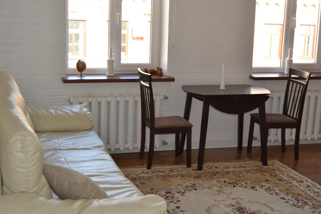 Vladimirskie Apartamenty In Center Of 布雷斯特 外观 照片
